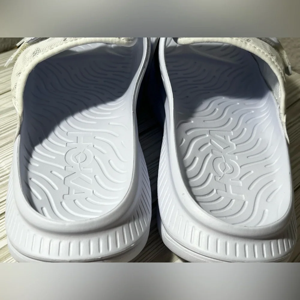 HOKA Ora Luxe Recovery unisex Slide sandals flip flops white men’s‎ size 14
